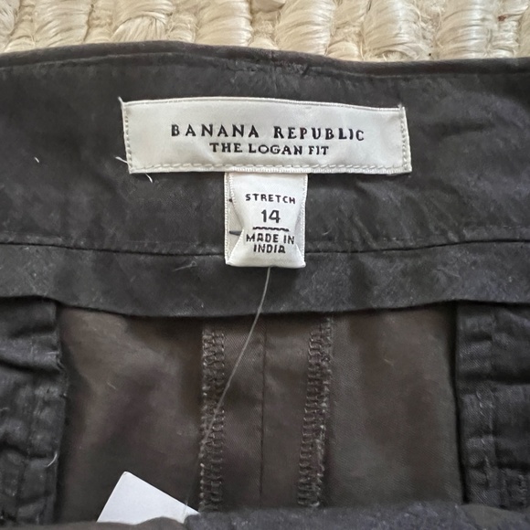 Banana Republic "The Logan Fit" Size 14 Pants - Picture 5 of 9